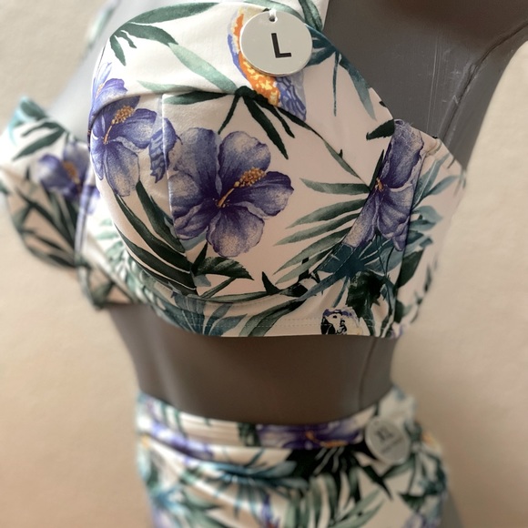 🆕Two piece Tropical swimsuit, top L, bottom XL - Picture 14 of 15